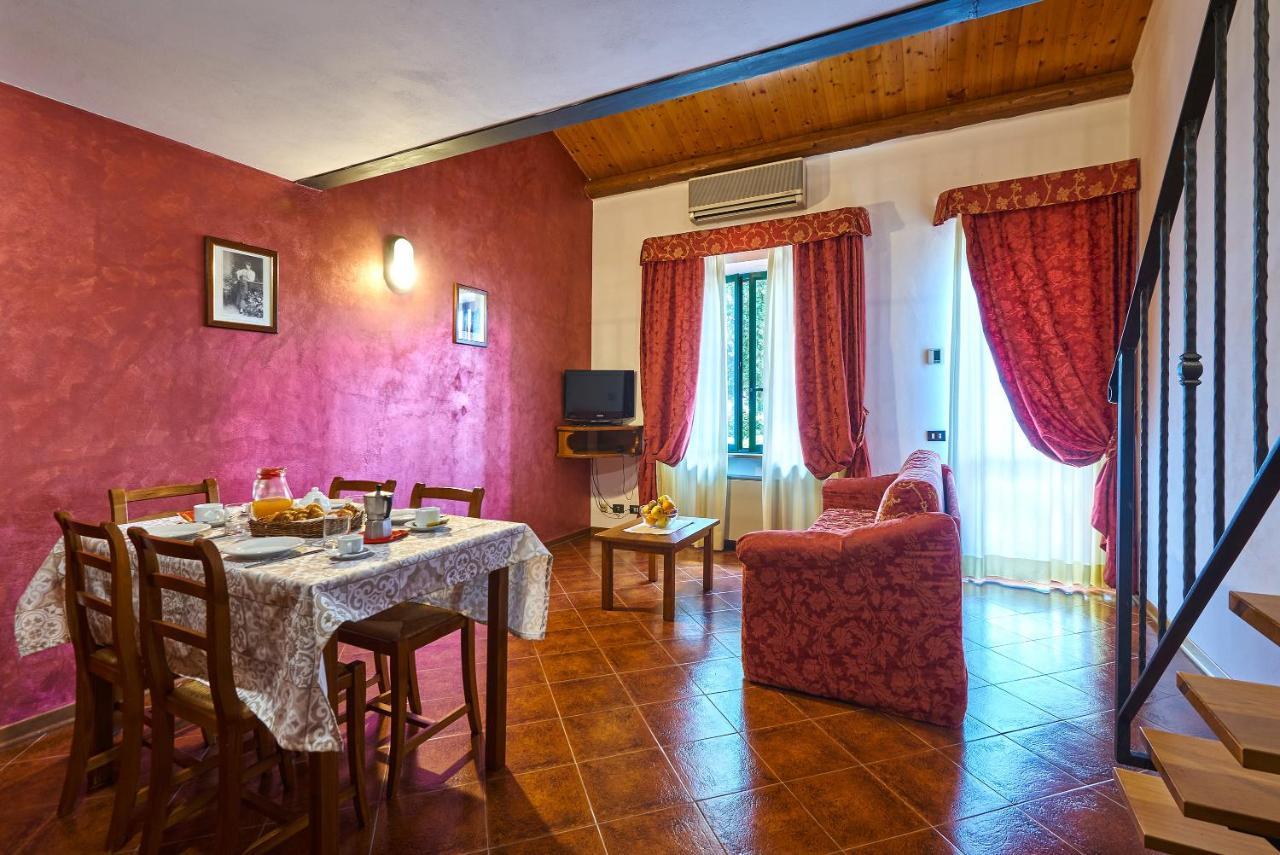 Casanova - Family Apartments Residence San Quirico dʼOrcia Dış mekan fotoğraf