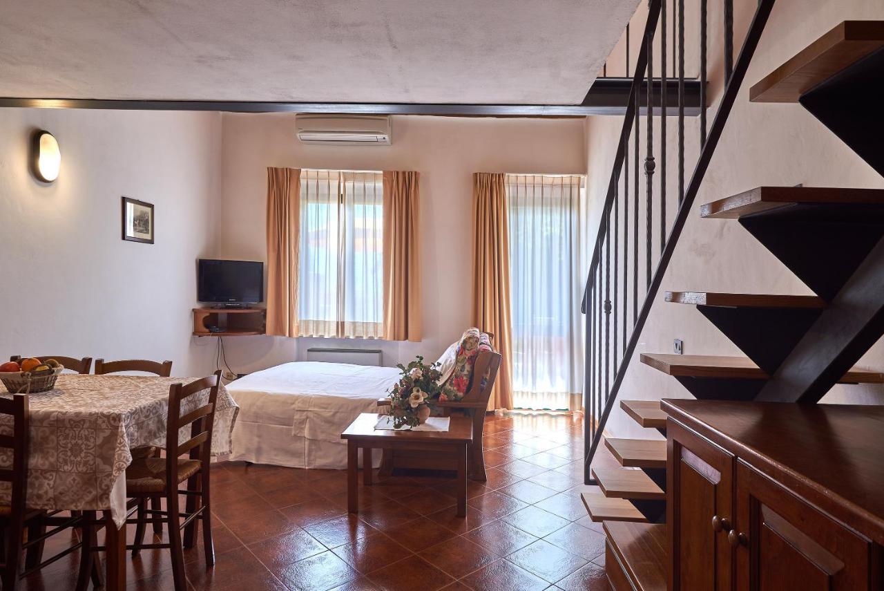 Casanova - Family Apartments Residence San Quirico dʼOrcia Dış mekan fotoğraf