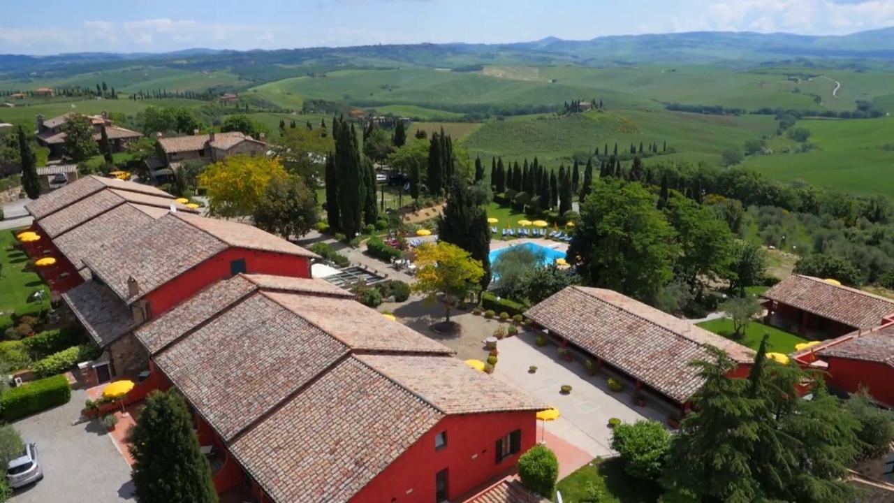 Casanova - Family Apartments Residence San Quirico dʼOrcia Dış mekan fotoğraf